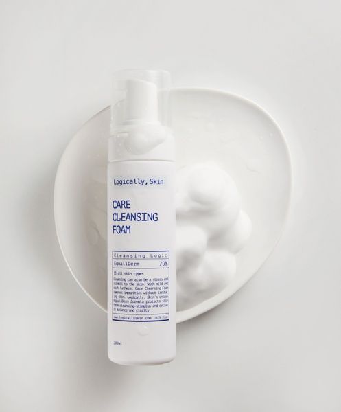 М&rsquo;яка очищувальна пінка | Logically, Skin Care Cleansing Foam, 200ml 1333 фото